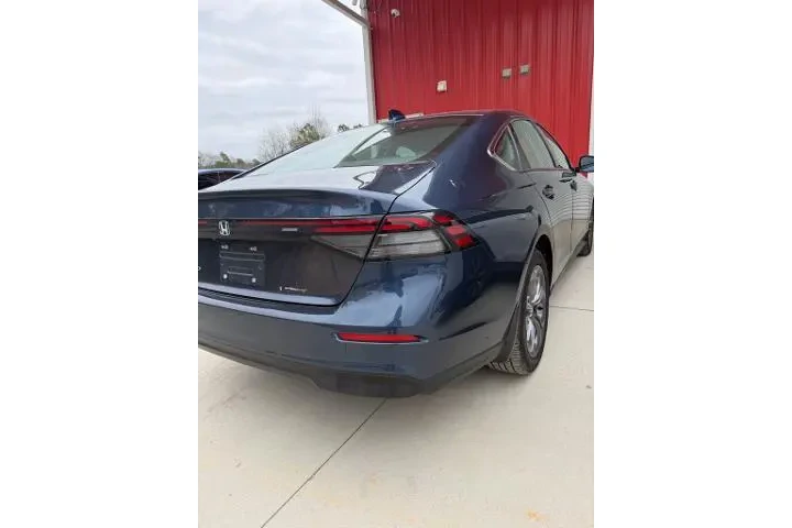 $25000 : Honda Accord 2024 EX 4dr Sed image 6