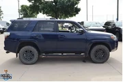 $37595 : Toyota 4Runner 2021 4x4 SR5 thumbnail