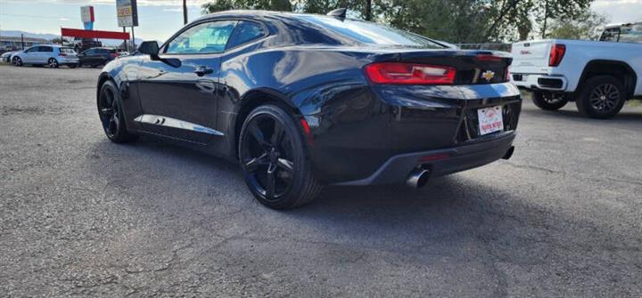 $18995 : 2016 Camaro LT image 6