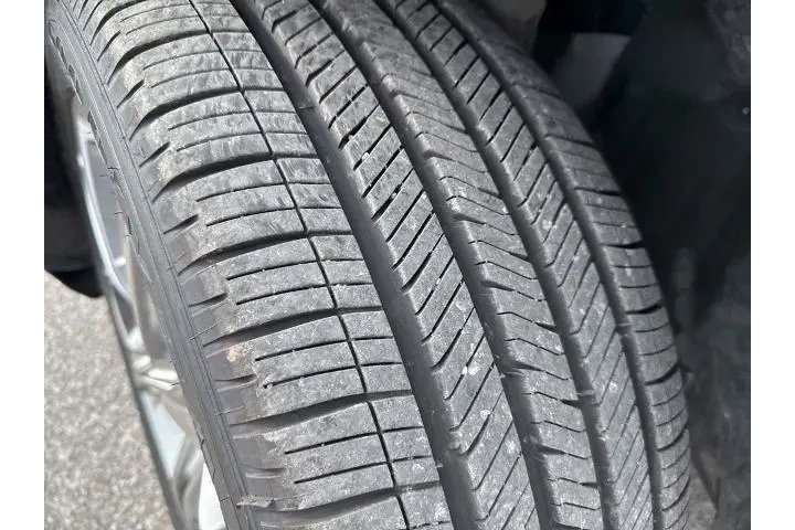 $26285 : Jeep Grand Cherokee 2023 4x4 image 3