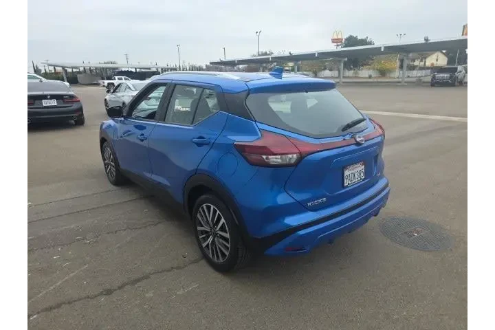 $15500 : Nissan Kicks 2022 SV 4dr Cro image 4