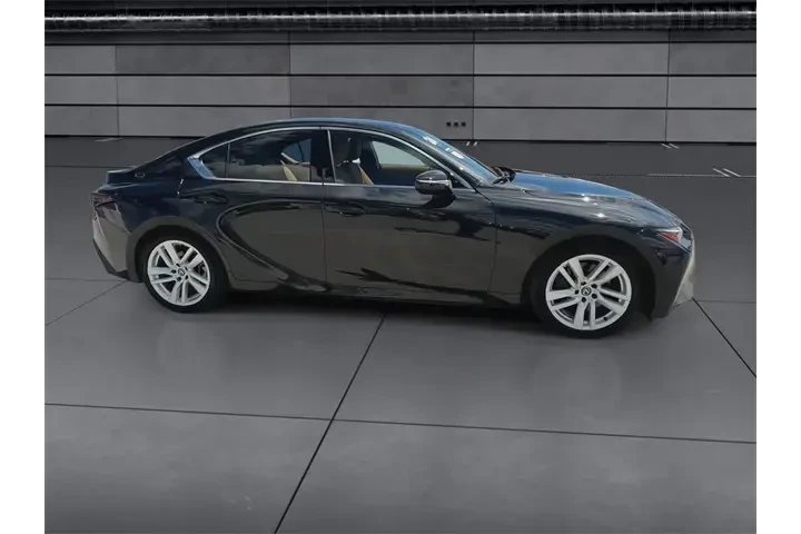 $37988 : Lexus IS 300 2024 4dr Sedan image 9