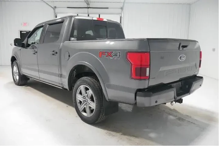 $32500 : Ford F-150 2019 4x4 Lariat 4 image 7