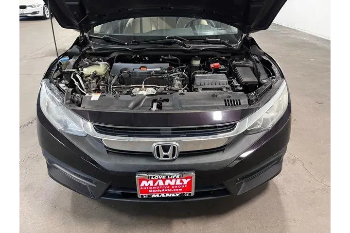 $15707 : Honda Civic 2016 LX 4dr Seda image 9