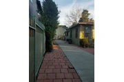 $3300 : 1315 W 36th PI Los Angeles, CA thumbnail