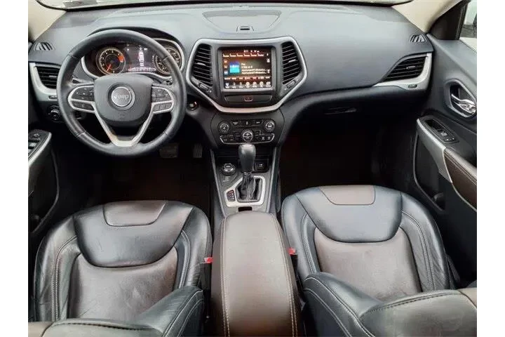 $13900 : Jeep Cherokee 2017 4x4 Limit image 8