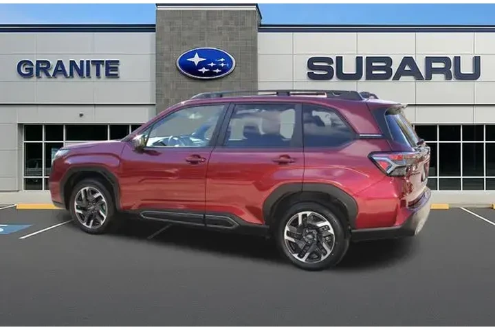 $34490 : Subaru Forester 2025 AWD Lim image 7