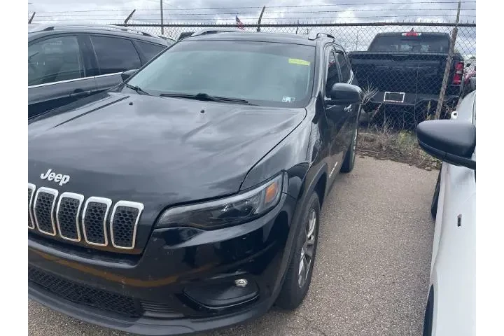 $13600 : Jeep Cherokee 2019 4x4 Latit image 4