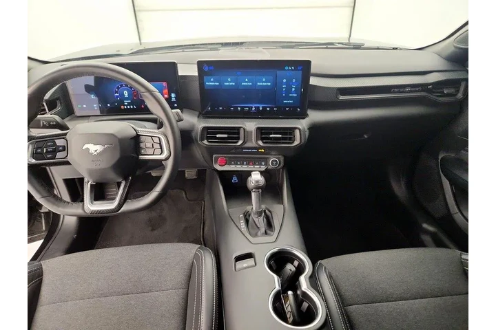 $33998 : Ford Mustang 2025 EcoBoost 2 image 9