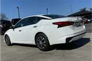 2020 Nissan Altima 2.5 thumbnail