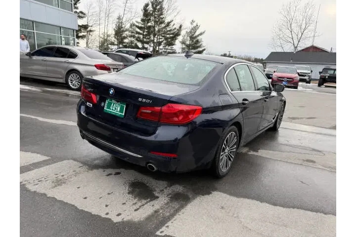 $16499 : 2017 BMW 5 Series 530i xDrive image 4