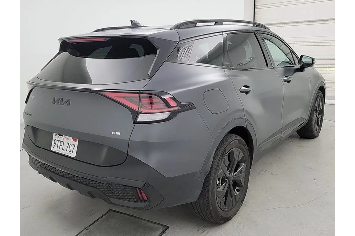 $35998 : Kia Sportage Plug-In Hybrid image 5