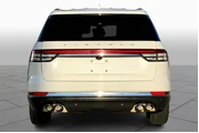 $26375 : Lincoln Aviator 2021 Standar thumbnail