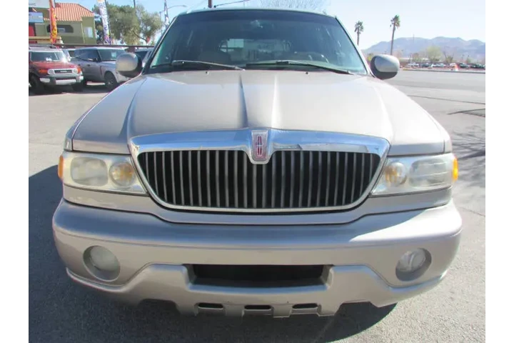 $7995 : 2000 Navigator image 7