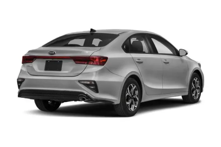 $12998 : Kia Forte 2021 LXS 4dr Sedan image 3