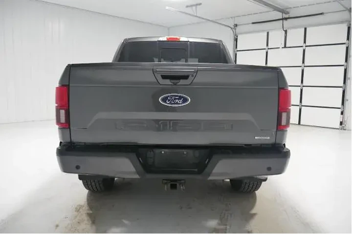 $32500 : Ford F-150 2019 4x4 Lariat 4 image 6