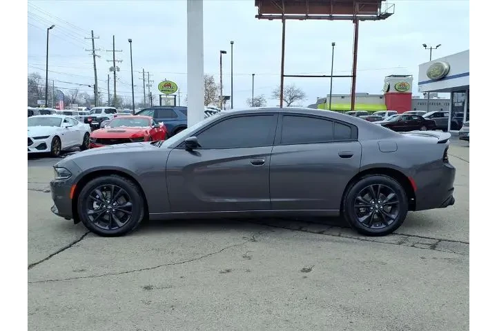 $30988 : Dodge Charger 2023 AWD SXT 4 image 6