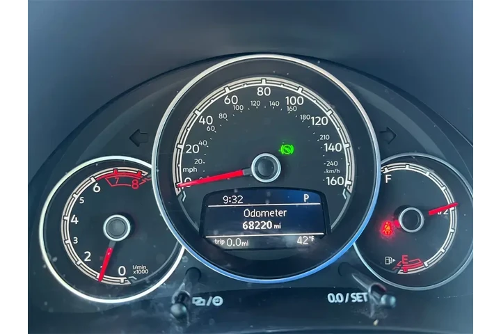 $22500 : Volkswagen Beetle Convertibl image 6