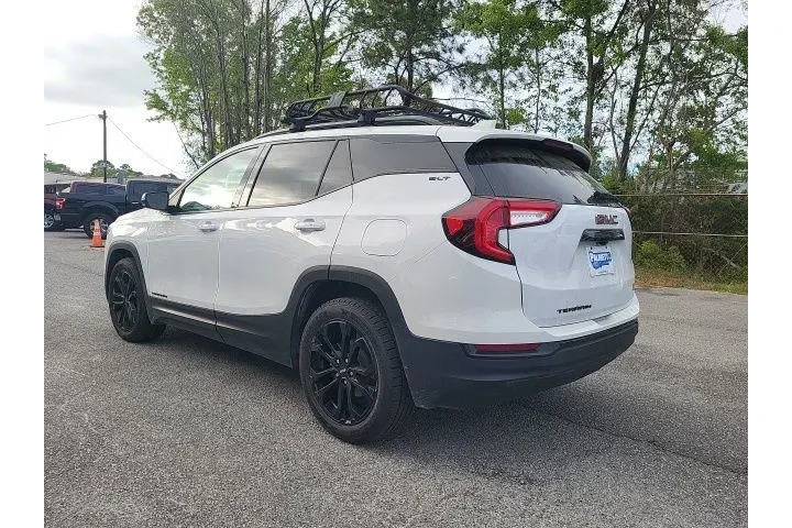 $22998 : GMC Terrain 2022 SLT 4dr SUV image 3