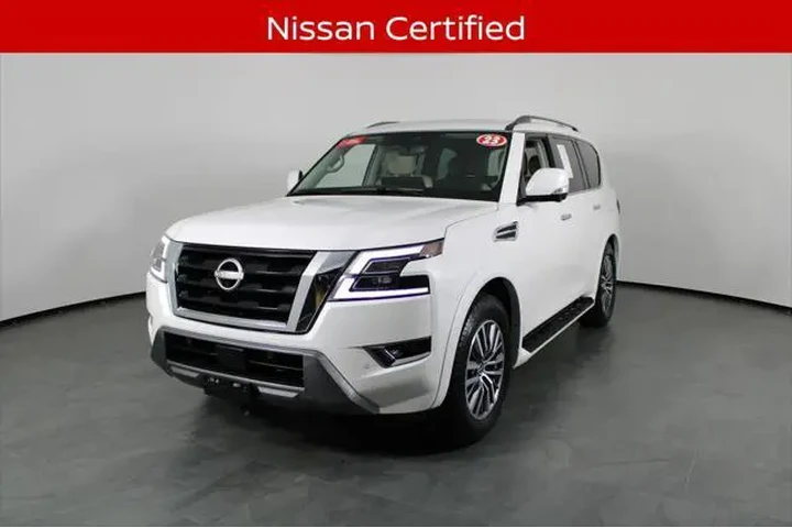 $32239 : Nissan Armada 2023 4x2 SL 4d image 2
