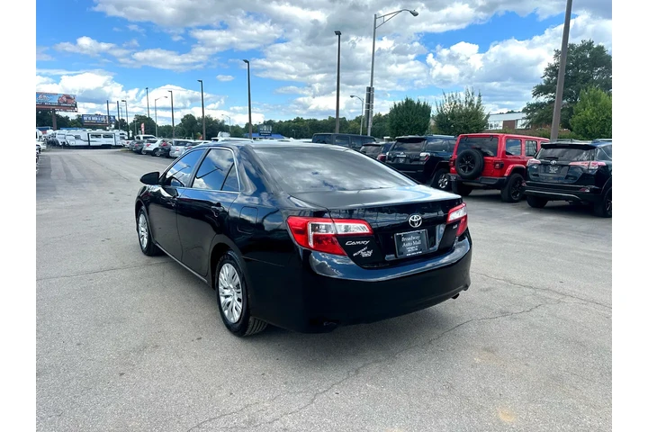 $6980 : 2012 Camry 4dr Sdn I4 Auto SE image 4