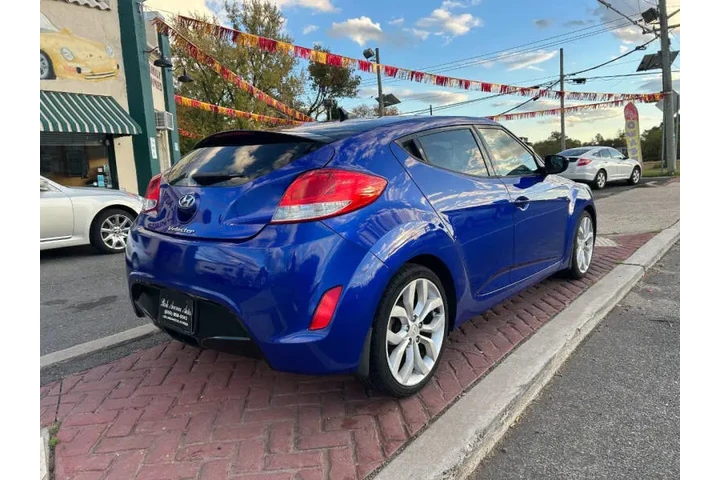 $5995 : 2013 Veloster image 4