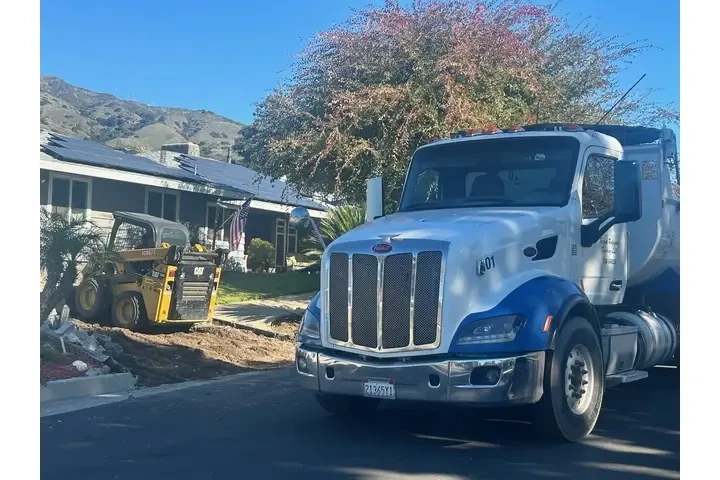 DEMOLICIONES LOS PROFESIONALES image 6