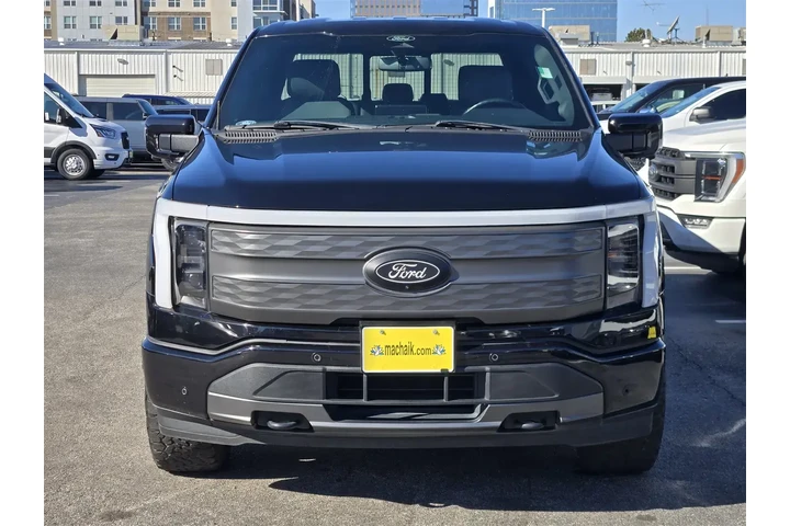 $39495 : Ford F-150 Lightning 2022 AW image 2