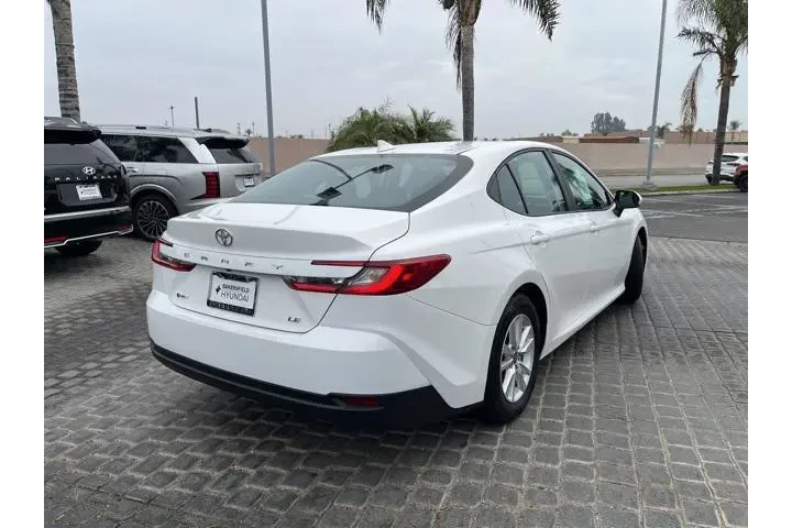 $24990 : Toyota Camry 2025 LE 4dr Sed image 4