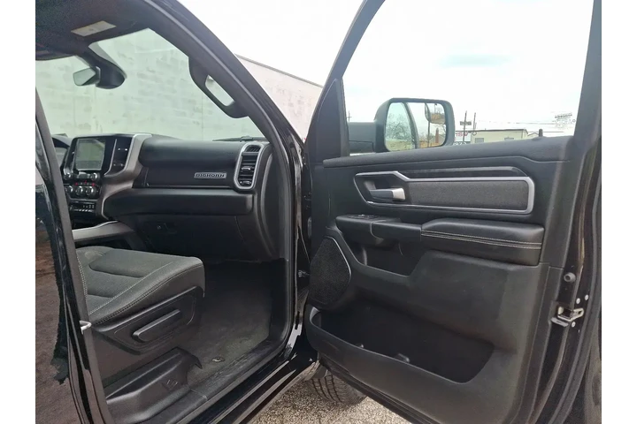 $25895 : Ram 1500 2021 4x4 Big Horn 4 image 10