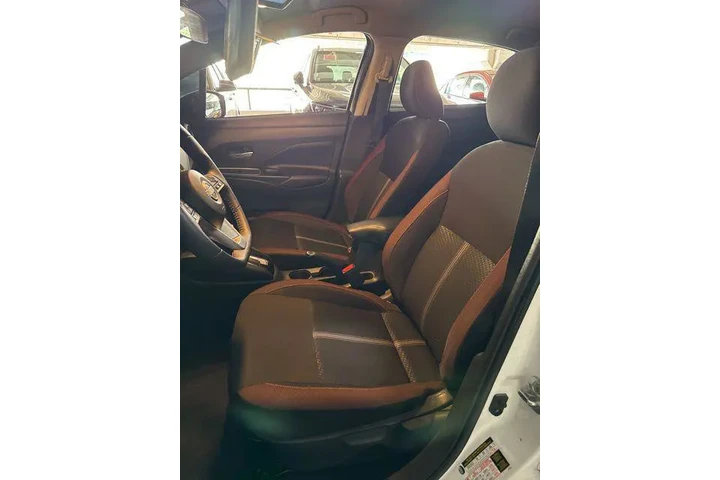 $19995 : Nissan Versa 2025 SR 4dr Sed image 5