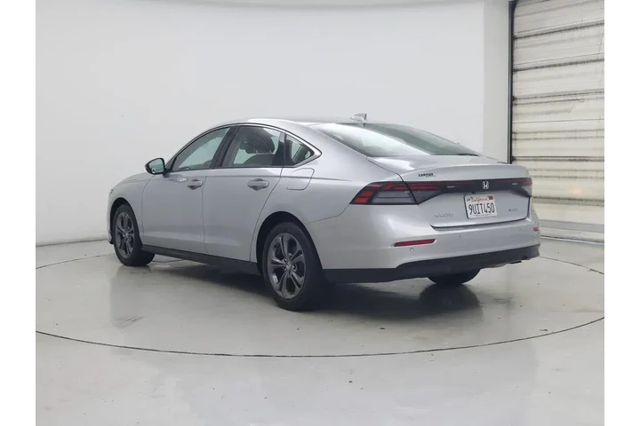 $32998 : Honda Accord Hybrid 2025 EX- image 2