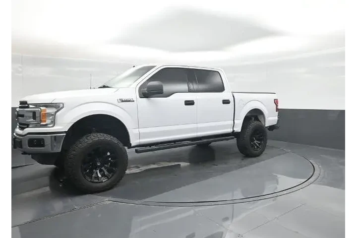 $31998 : Ford F-150 2019 4x4 XL 4dr S image 1