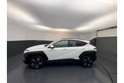 $23689 : Hyundai KONA 2025 SEL 4dr Cr thumbnail