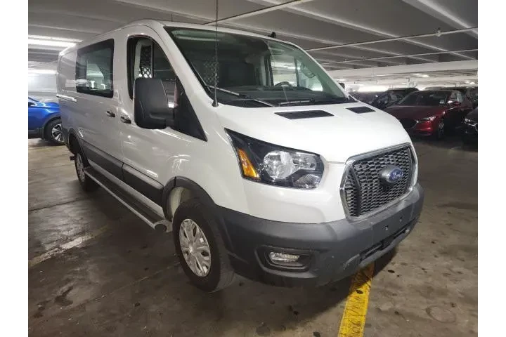$30995 : Ford Transit 2023 250 3dr LW image 1