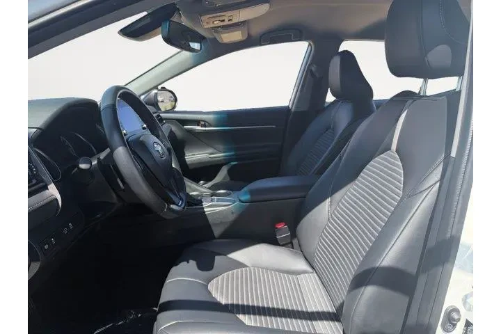 $29980 : Toyota Camry 2024 SE 4dr Sed image 9