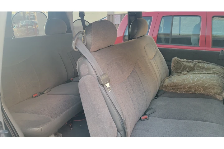 $3700 : Chevy Astro Van image 7