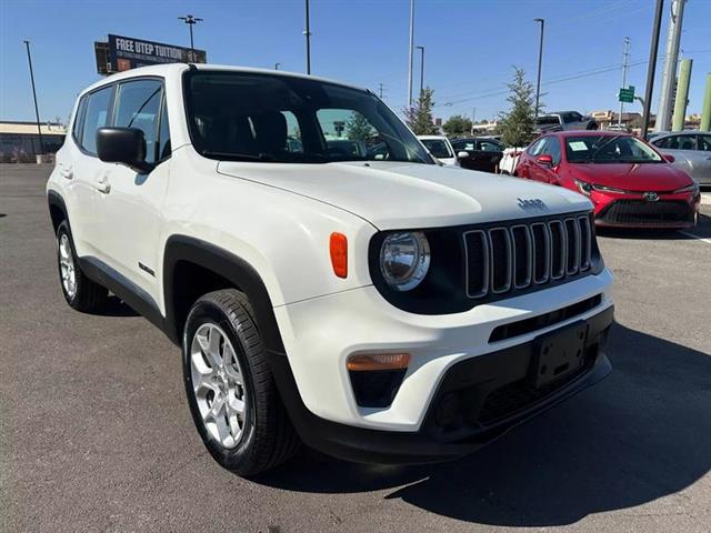 $21995 : Pre-Owned 2022 Renegade Sport image 4