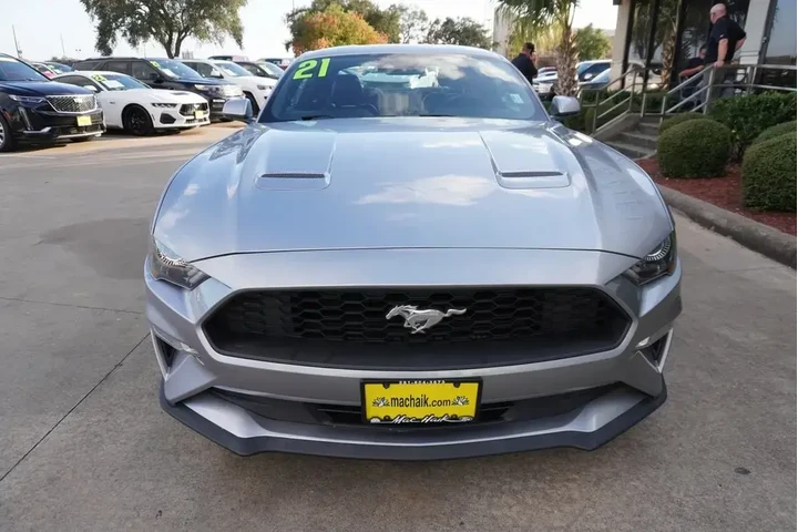 $25988 : Ford Mustang 2021 EcoBoost P image 2