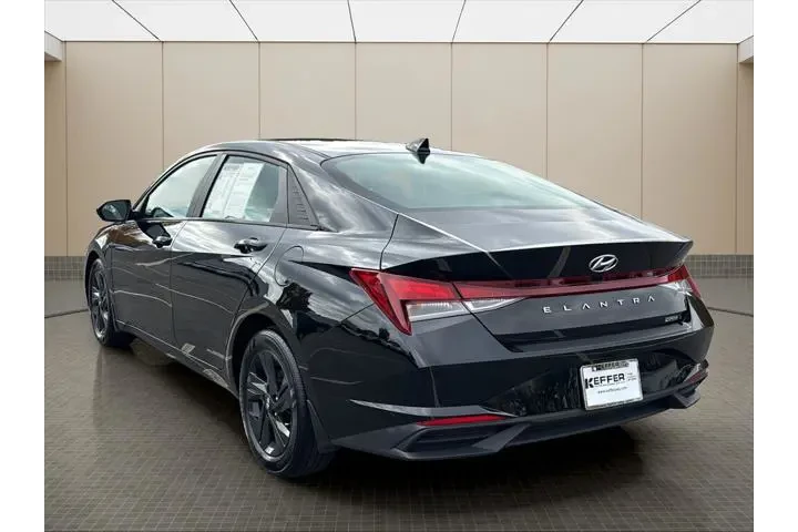 $20000 : Hyundai ELANTRA 2022 SEL 4dr image 3