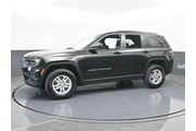 $29995 : Jeep Grand Cherokee 2025 4x2 thumbnail