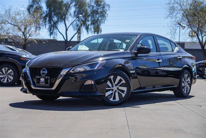 $16990 : Pre-Owned 2020 Nissan Altima image 1