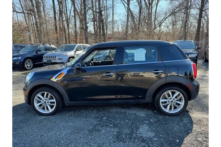 $8550 : 2013 MINI Countryman Cooper image 5