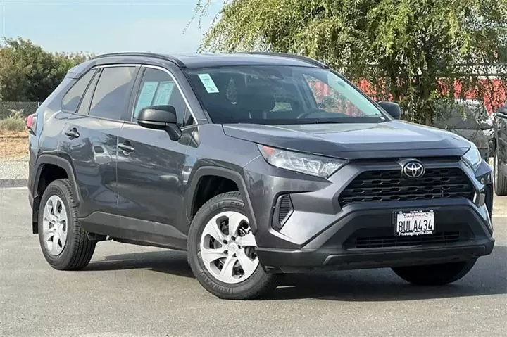 $22998 : RAV4 LE image 2