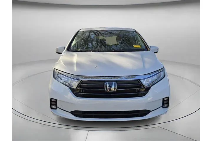 $33745 : Honda Odyssey 2022 Touring 4 image 3
