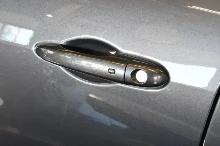 $34995 : Maserati Levante 2022 AWD Mo image 10