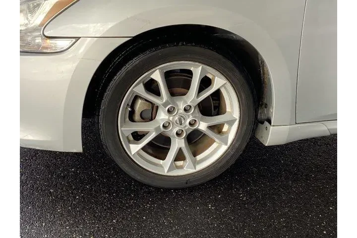 $10035 : Nissan Maxima 2012 3.5 S 4dr image 9