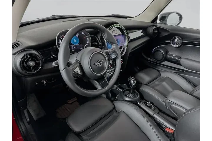 $27500 : MINI Hardtop 2 Door 2024 Coo image 9