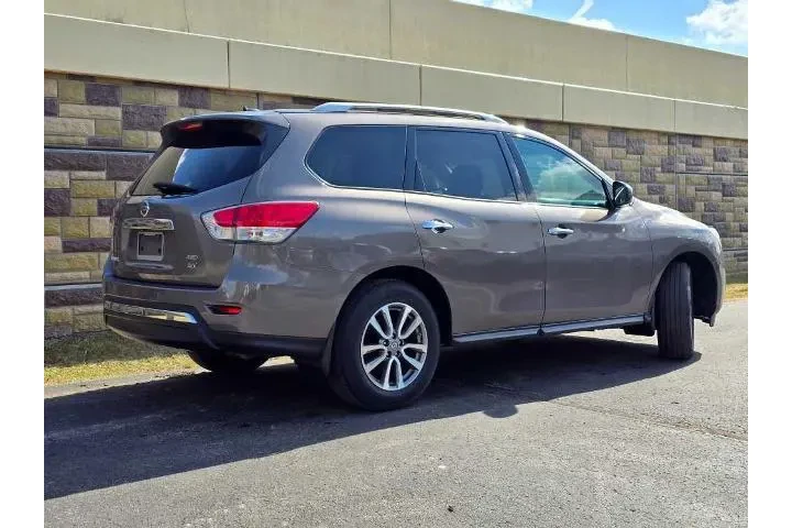 $7600 : Nissan Pathfinder 2013 4x4 S image 9