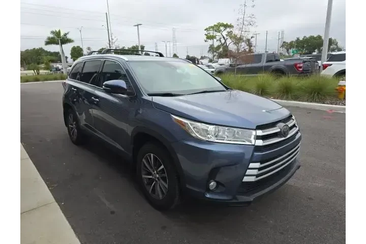 $23374 : Toyota Highlander 2019 AWD S image 6